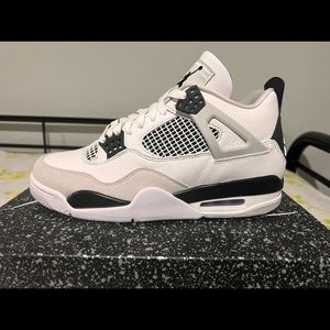 Air jordan 4 military black